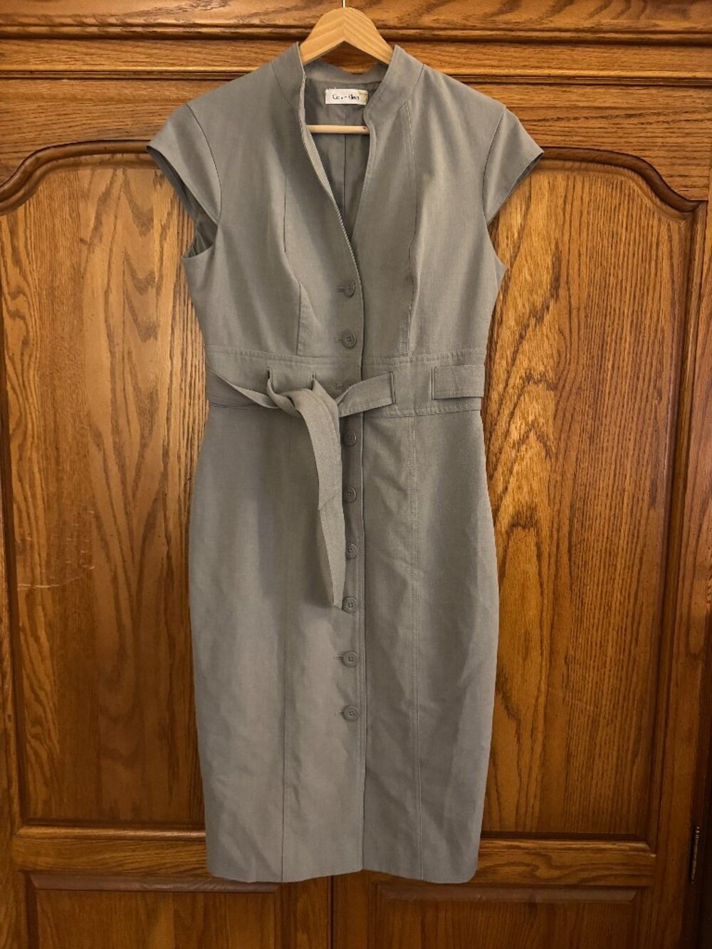 Calvin Klein Gray Button-Front Belted Cap-Sleeve Sheath Dress